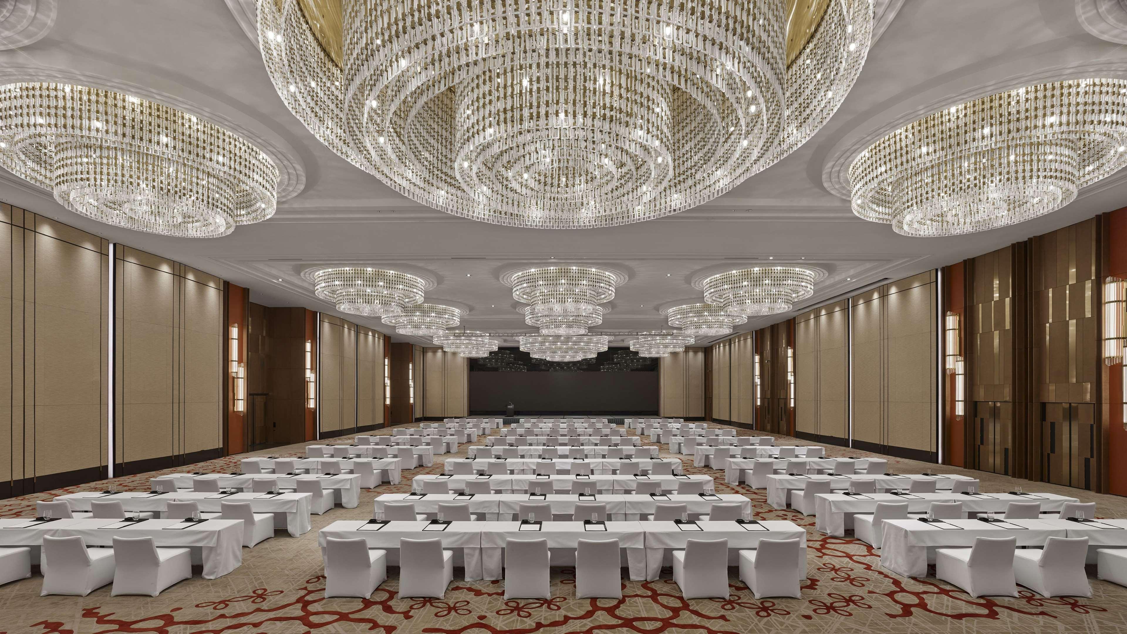 Hilton Lanzhou City Center ภายนอก รูปภาพ