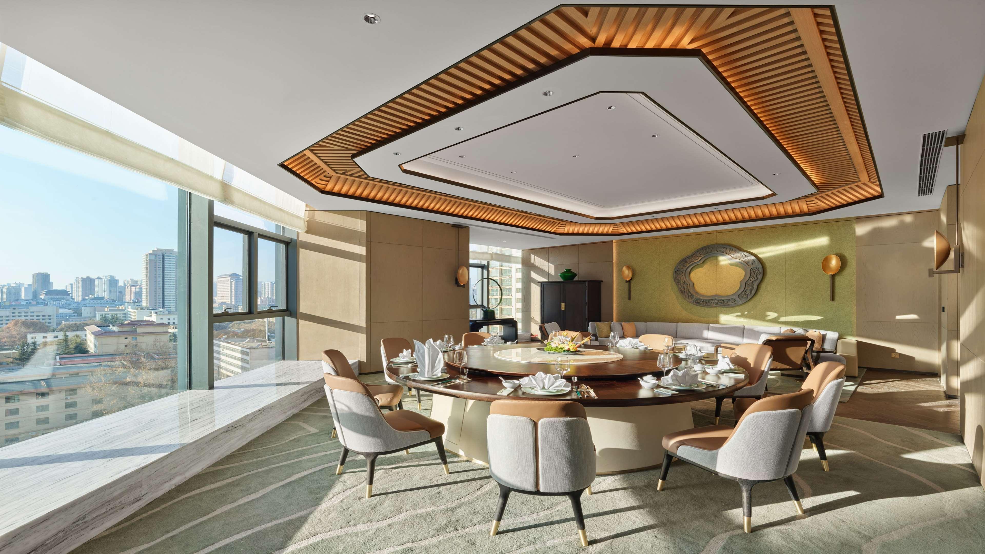 Hilton Lanzhou City Center ภายนอก รูปภาพ
