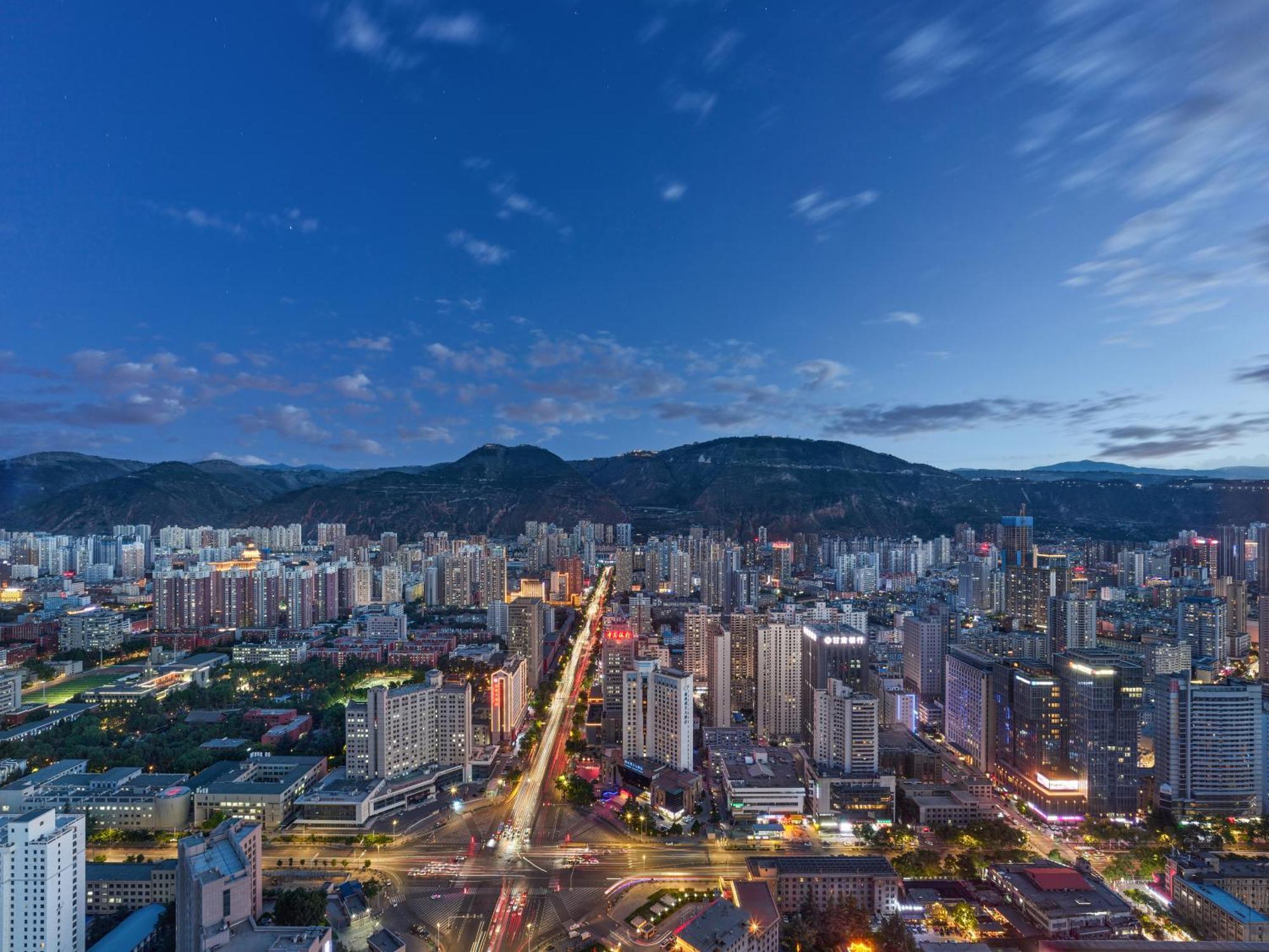 Hilton Lanzhou City Center ภายนอก รูปภาพ